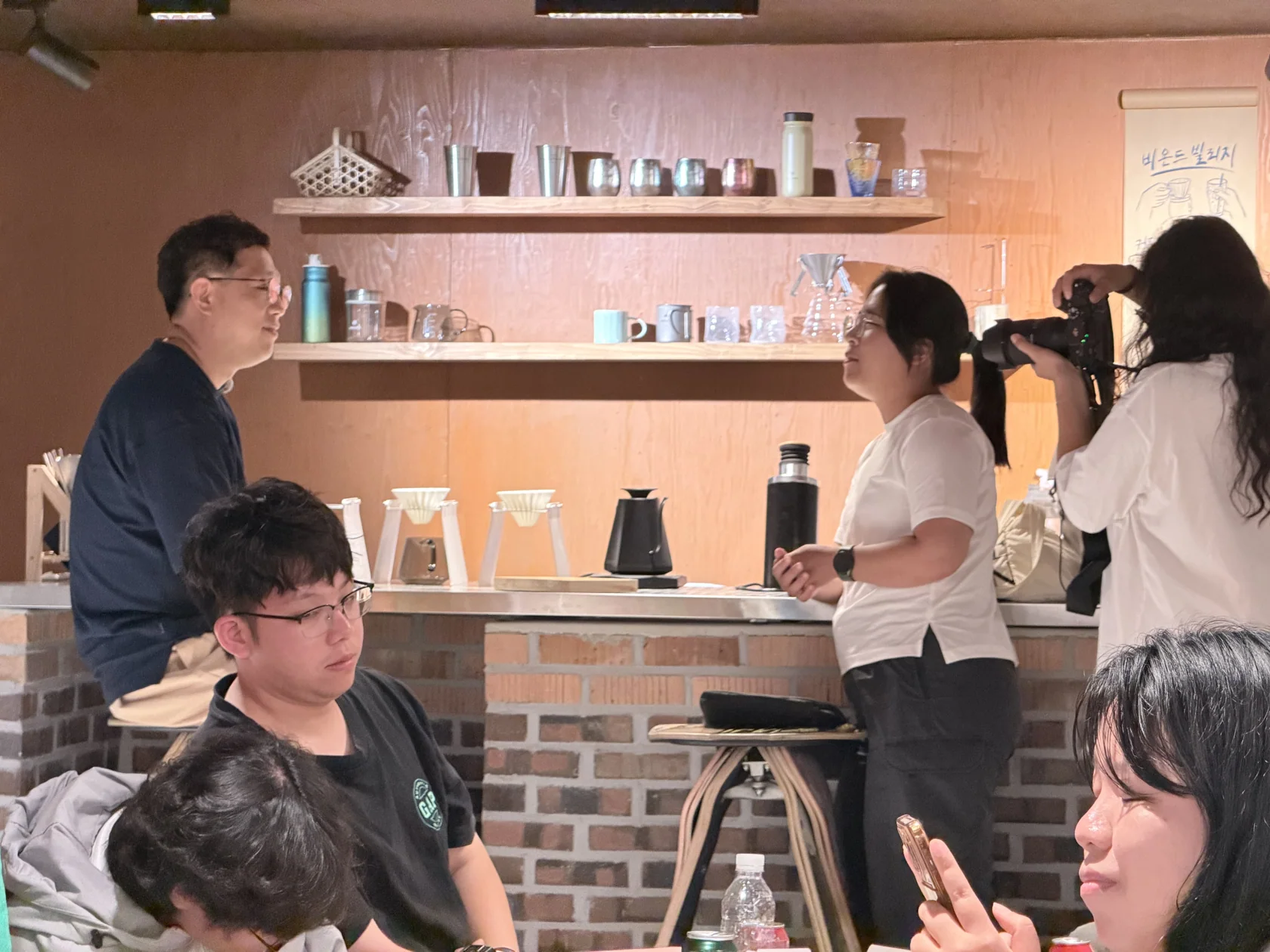 An interview with the Buyeo Rotary Club member and makguksu restaurant owner who treated the group to chicken