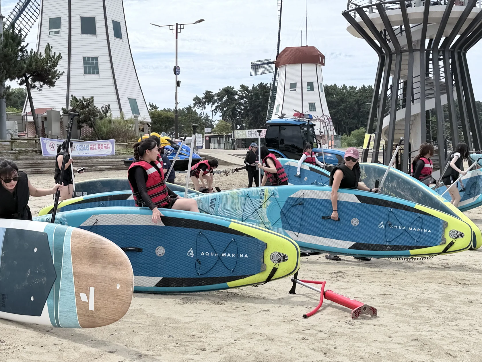Getting the paddleboards ready on Chunjangdae Beach